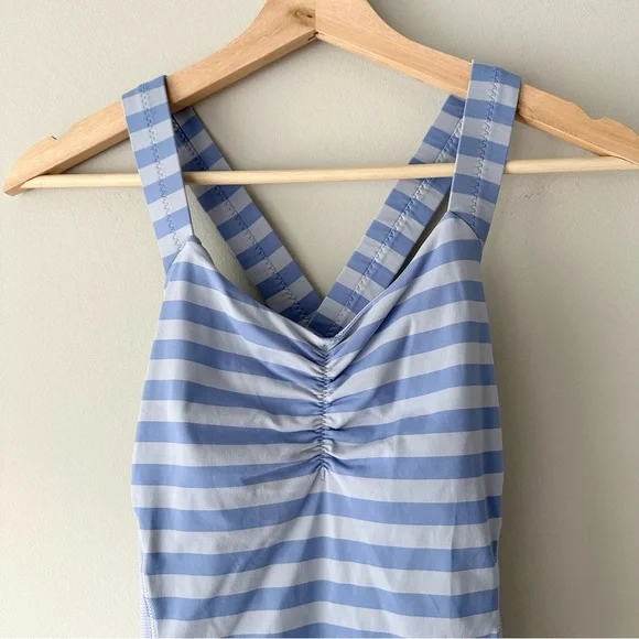 Lululemon Athletica Tank Top - Picture 2 of 8